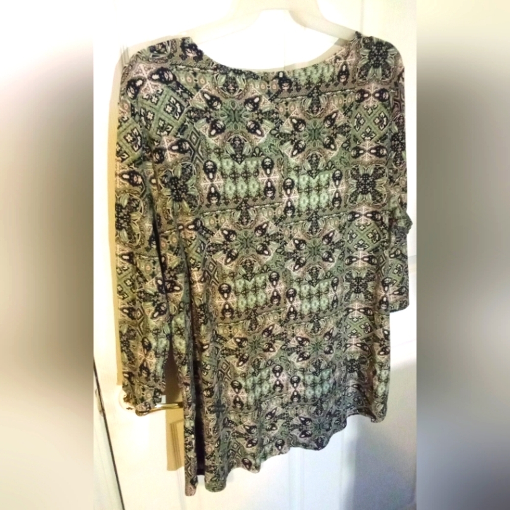 Patterned Green Women's Top